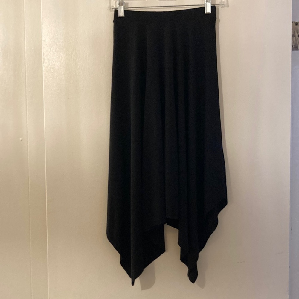 H&M elastic waist black asymmetrical hem midi skirt